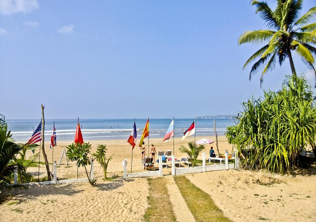 Latheena Resort เวลิกามา ภายนอก รูปภาพ